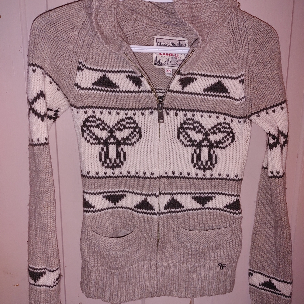 2/$50 TNA Sea to Sky sweater - Picture 4 of 7